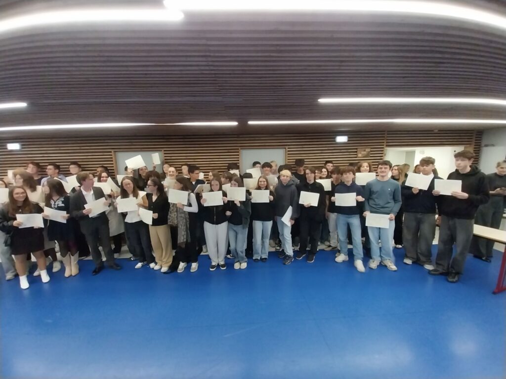 remise-des-diplomes-du-brevet